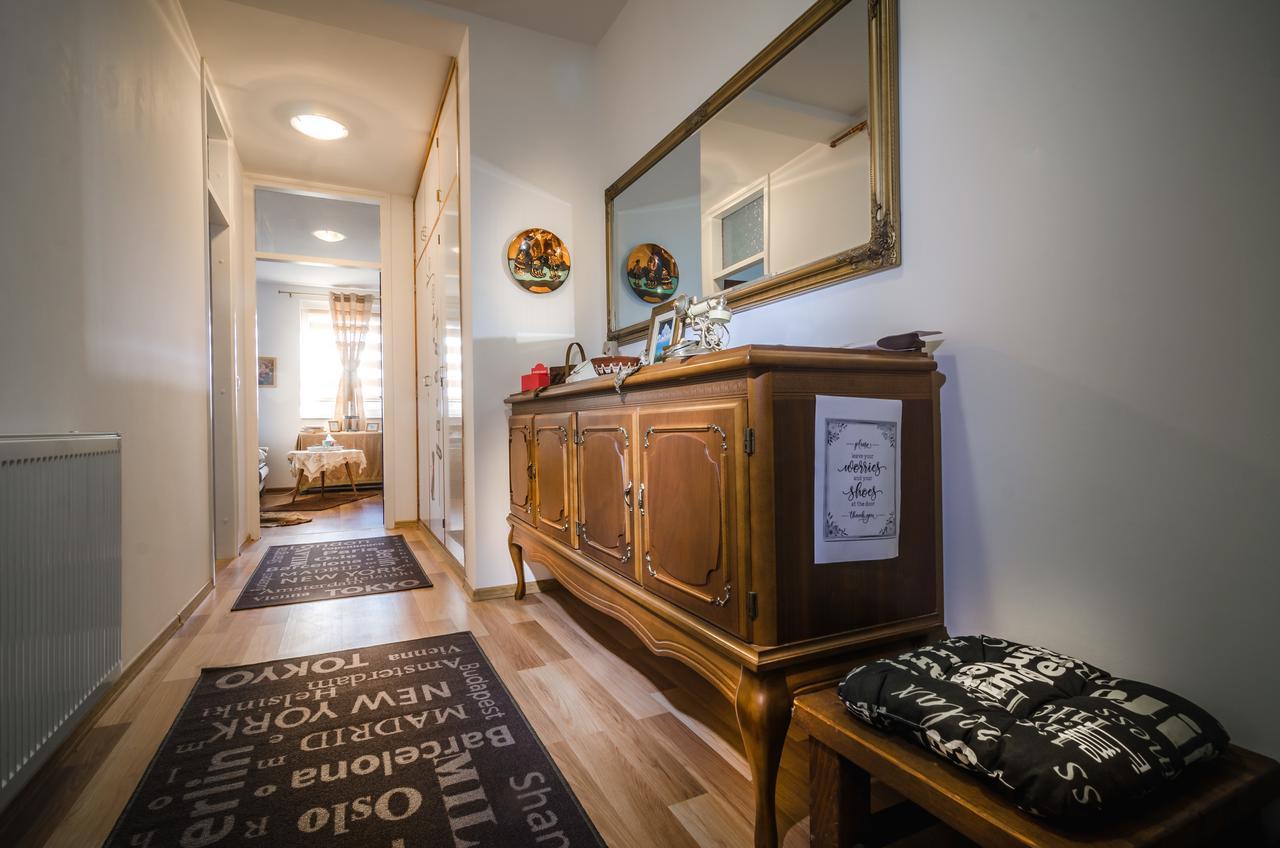 Apartment 10 Visoko Luaran gambar
