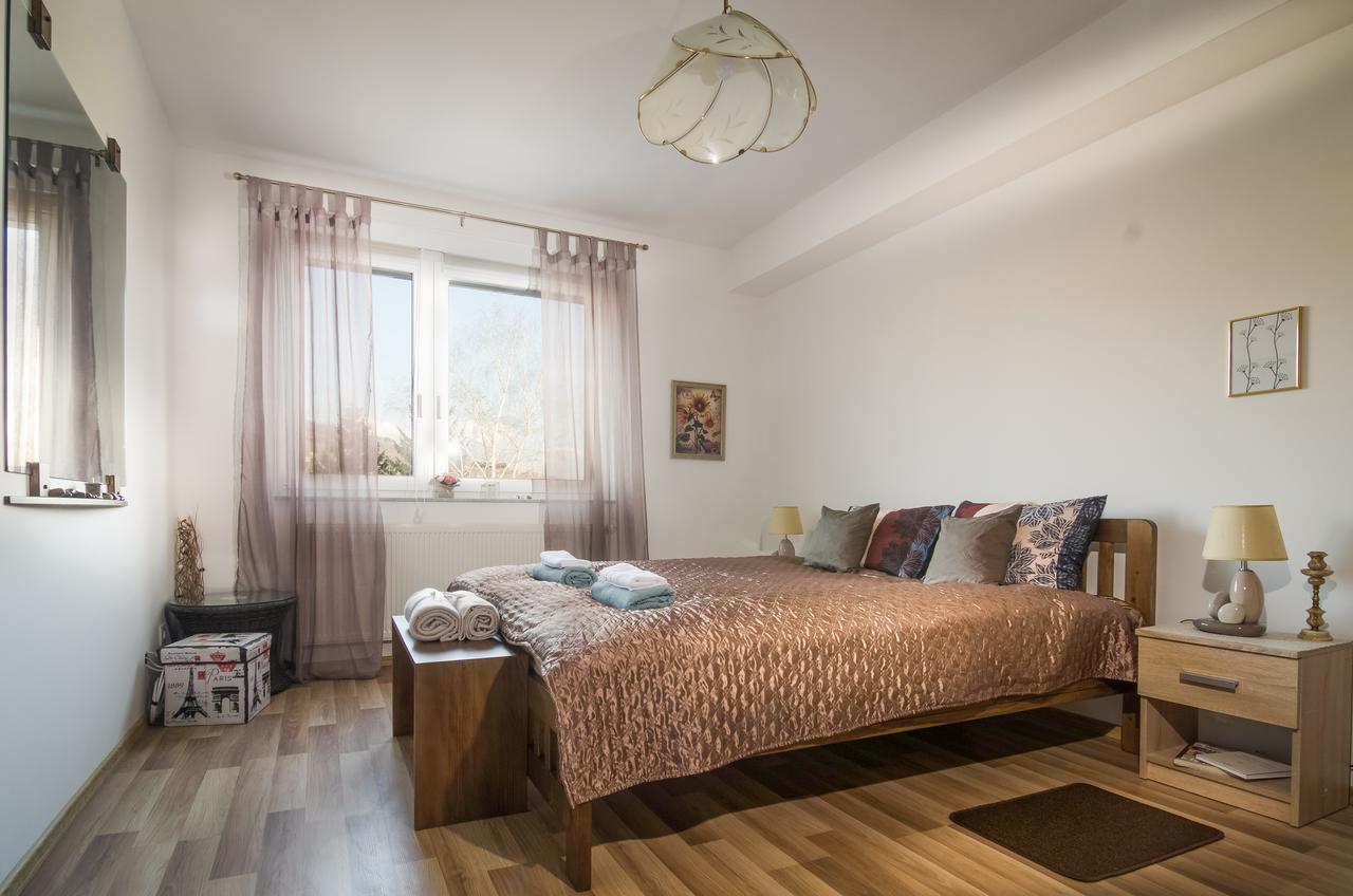 Apartment 10 Visoko Luaran gambar